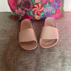 Archie’s Support Slides